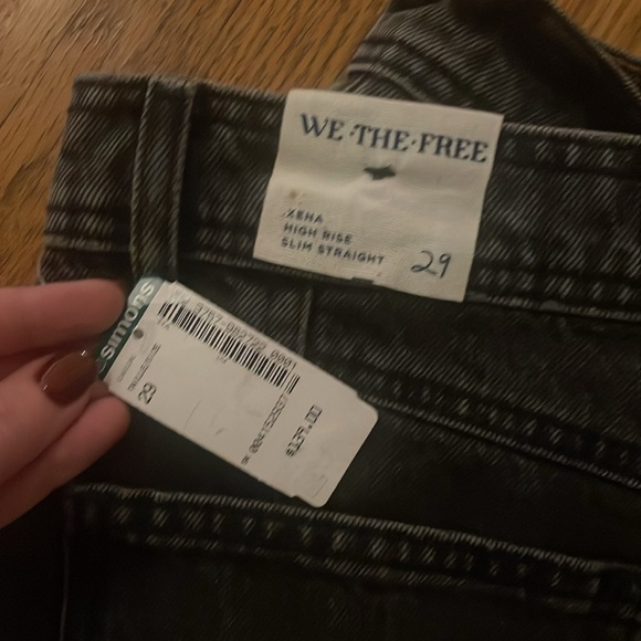 NWT We The Free Xena Slim Straight in Dark Night - Size 29 - Picture 4 of 5